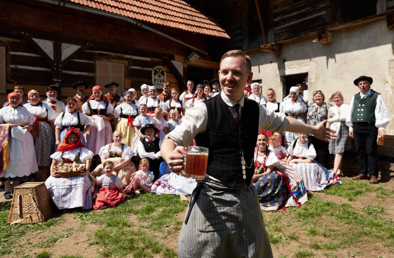 Beranův hostinec v Trávníčku předseda Spolku Dubáci Jan Havelka